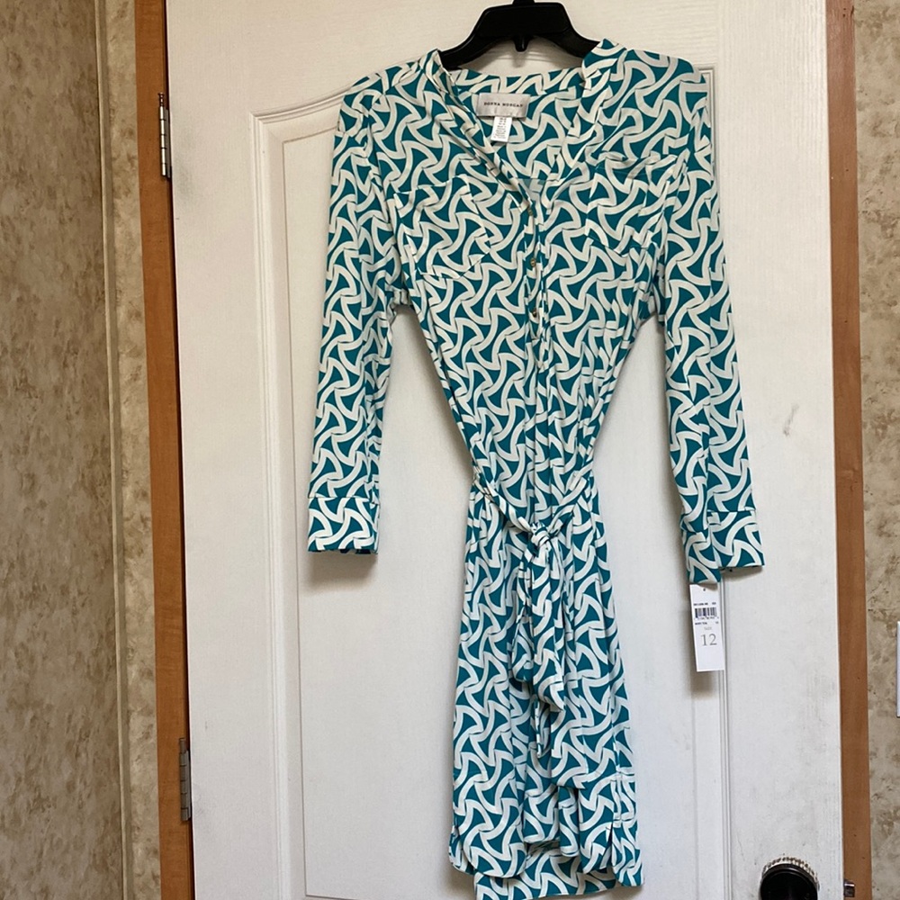 Donna Morgan mini dress with tie
